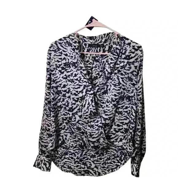 266. Apt 9. long sleeve crossover high loe purple patterned animal print blouse - Picture 1 of 5